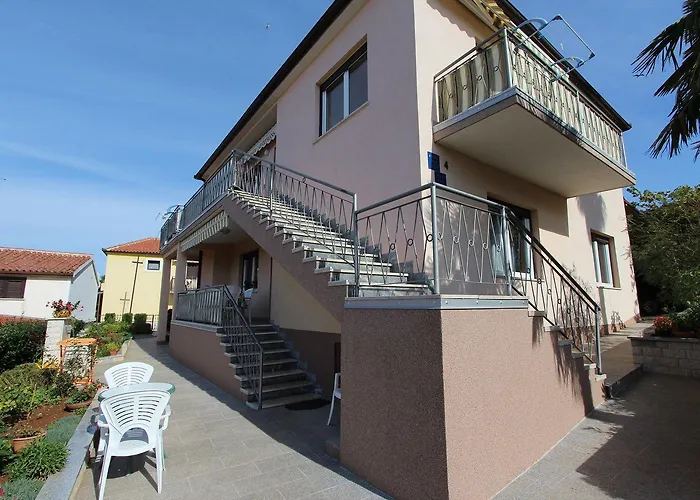 Charmantes Mit Panoramablick Auf Altstadt Von Und Appartamento Rovigno